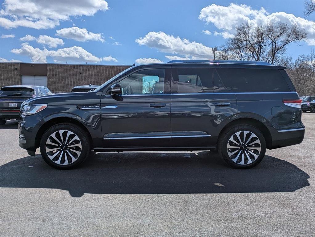 new 2024 Lincoln Navigator car, priced at $96,200