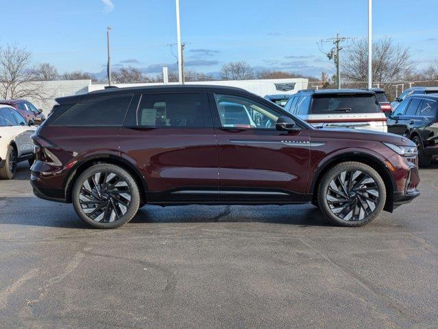 new 2025 Lincoln Nautilus car, priced at $68,100