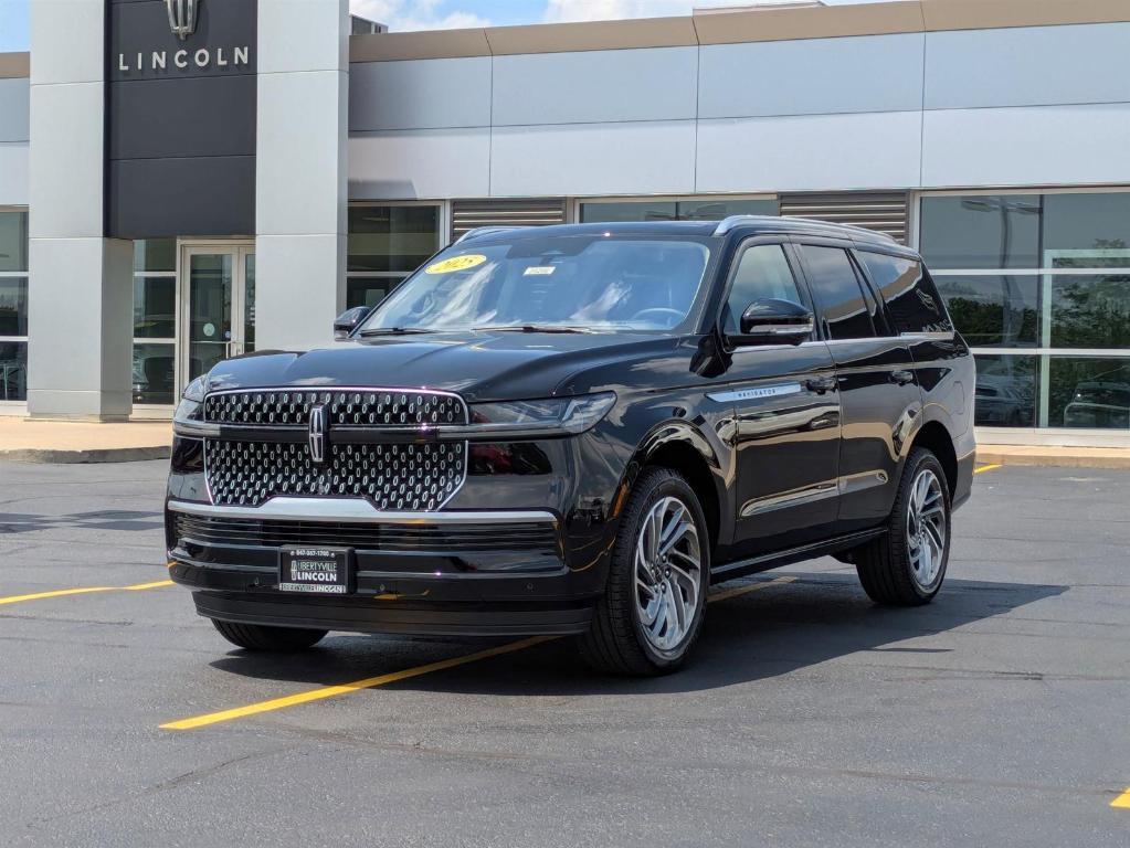 new 2025 Lincoln Navigator car, priced at $102,375