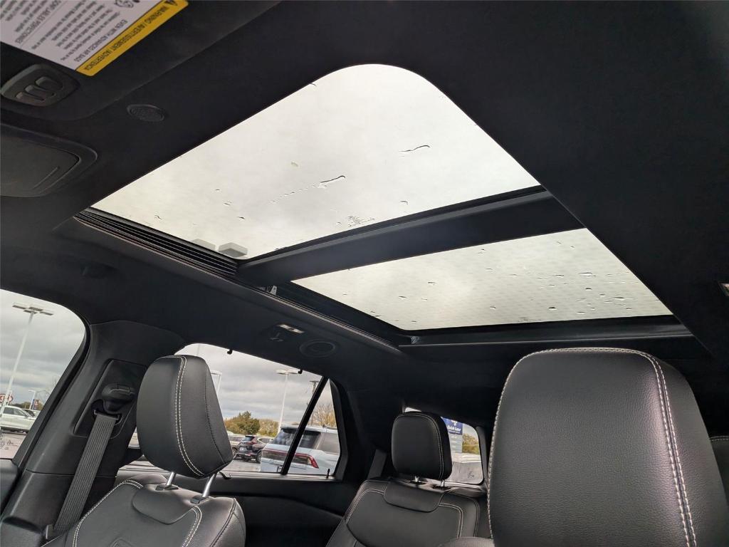 used 2022 Ford Explorer car, priced at $31,694