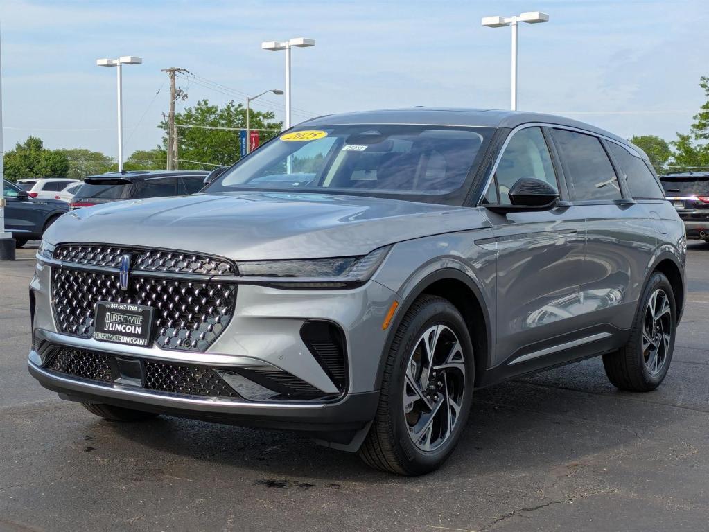 new 2025 Lincoln Nautilus car, priced at $61,520