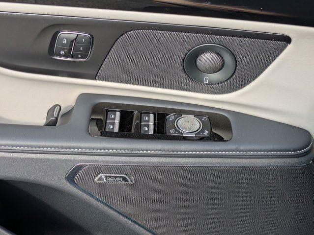 new 2025 Lincoln Nautilus car, priced at $60,469