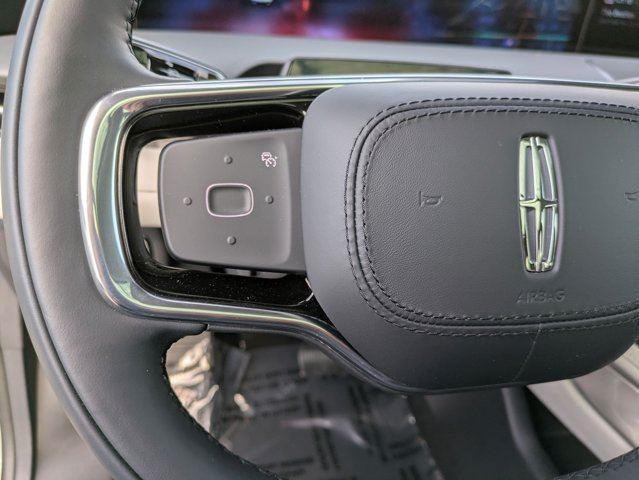 new 2025 Lincoln Nautilus car, priced at $60,469