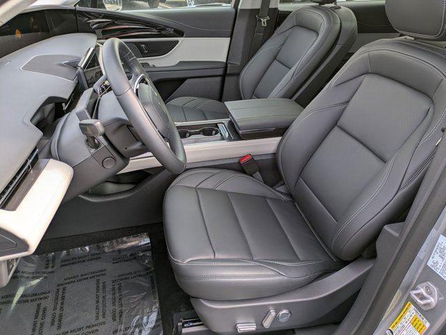 new 2025 Lincoln Nautilus car, priced at $60,469
