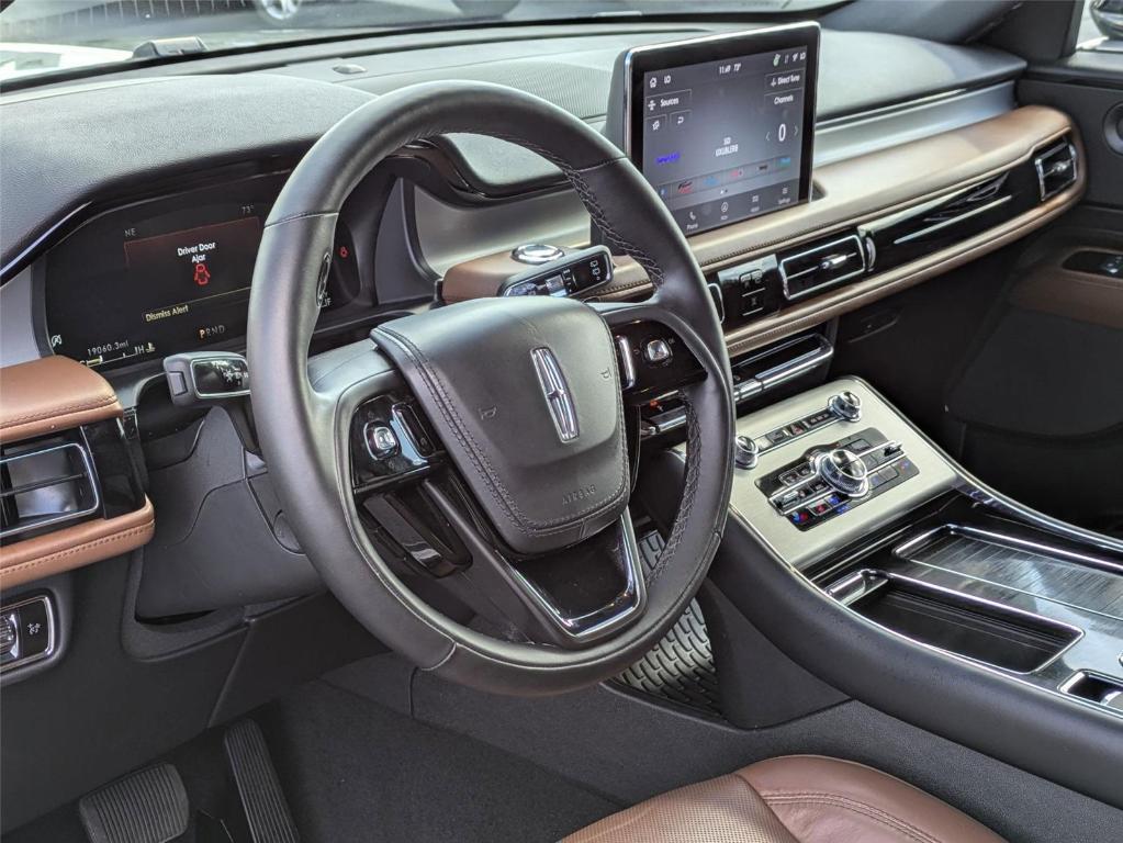 used 2023 Lincoln Aviator car, priced at $48,638