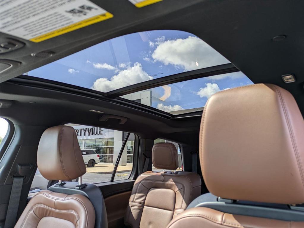 used 2023 Lincoln Aviator car, priced at $48,638