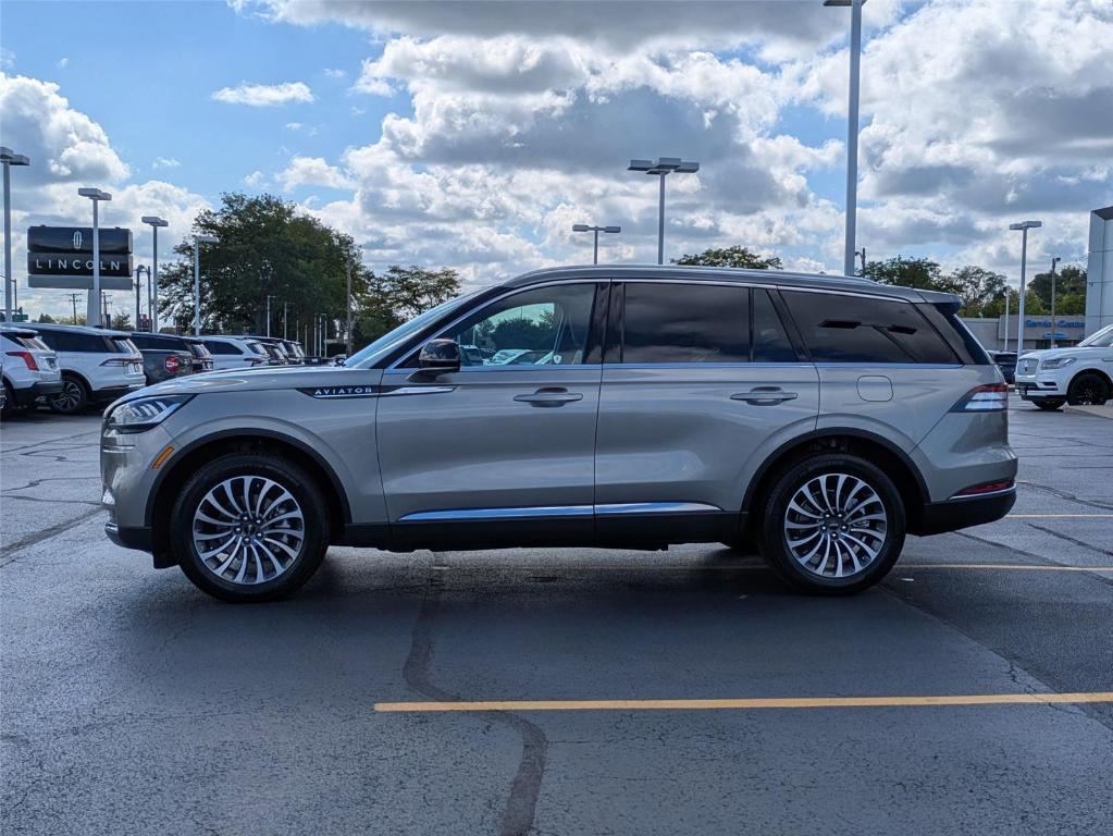 used 2023 Lincoln Aviator car, priced at $48,638