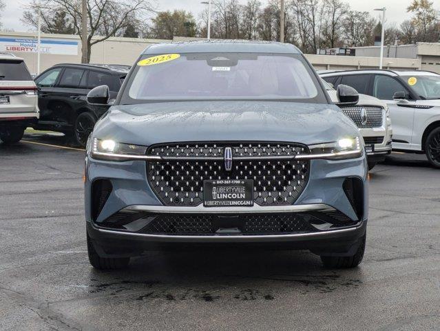 new 2025 Lincoln Nautilus car, priced at $61,565