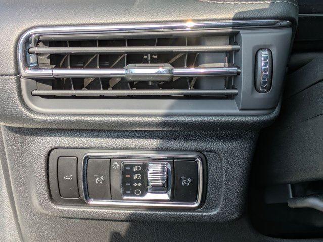 new 2025 Lincoln Corsair car, priced at $39,071