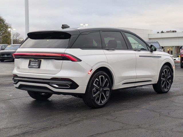 new 2025 Lincoln Nautilus car, priced at $64,105