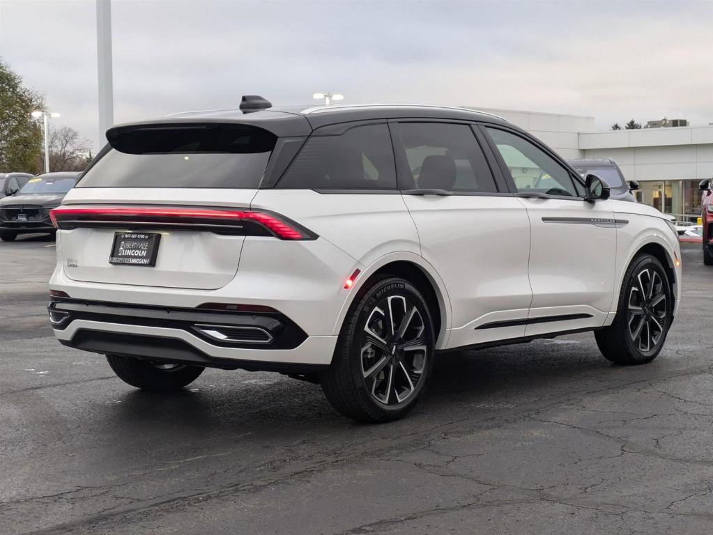 new 2025 Lincoln Nautilus car, priced at $63,105