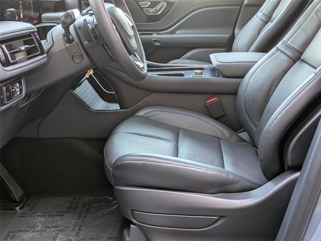 new 2025 Lincoln Aviator car, priced at $69,515