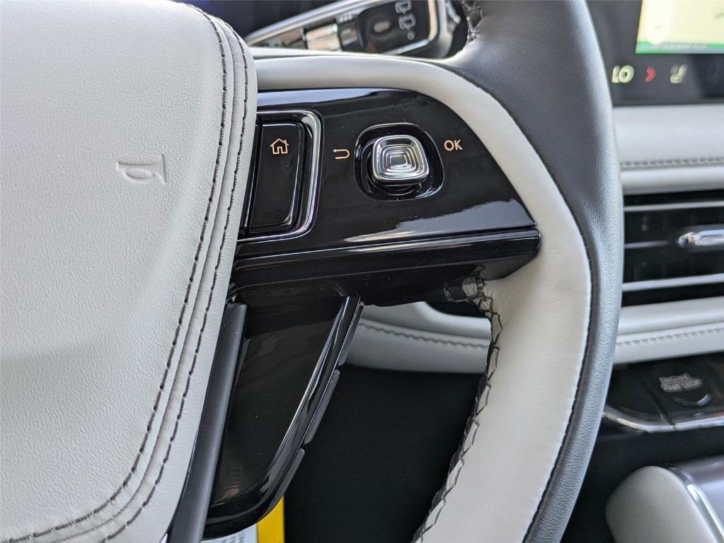 new 2025 Lincoln Aviator car, priced at $63,476