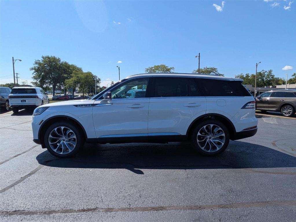 new 2025 Lincoln Aviator car, priced at $63,476