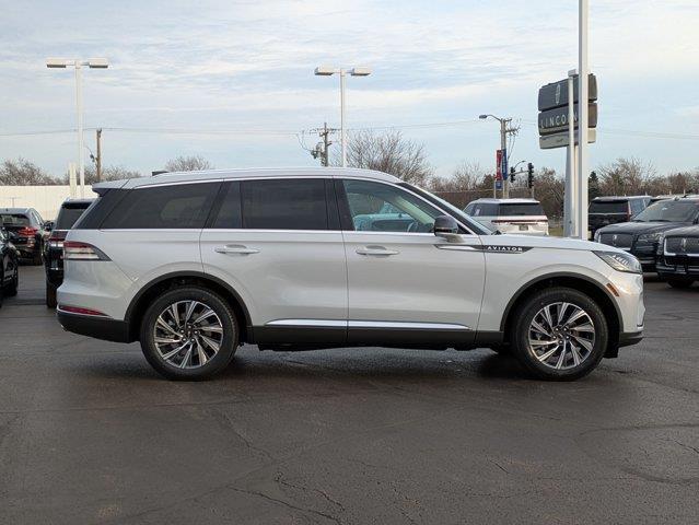 new 2025 Lincoln Aviator car, priced at $66,435