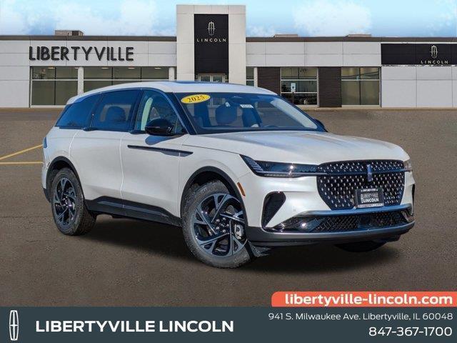 new 2025 Lincoln Nautilus car, priced at $61,098