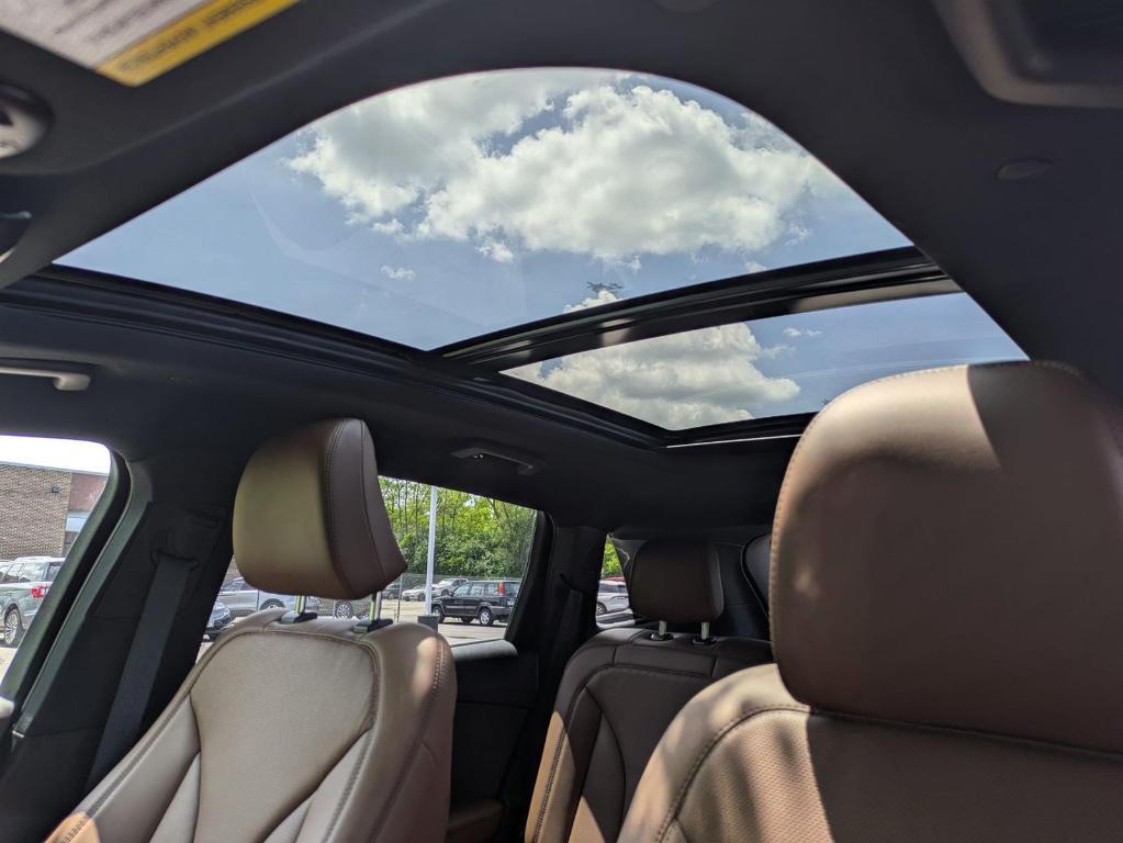 used 2022 Lincoln Nautilus car, priced at $40,245