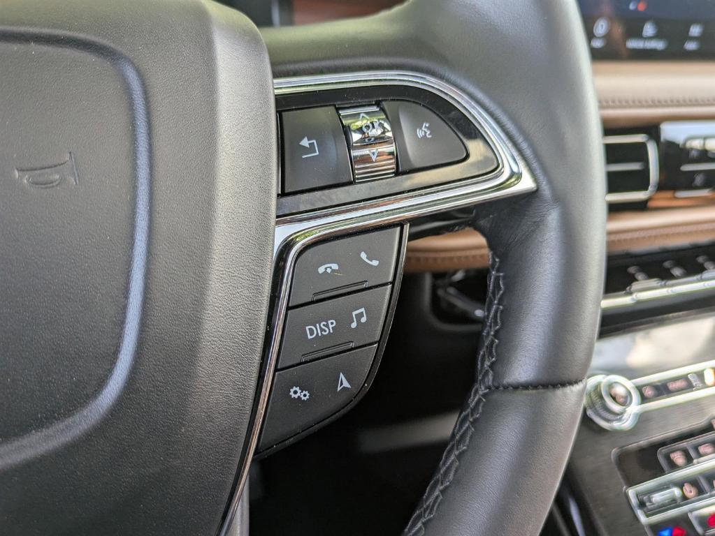 used 2022 Lincoln Nautilus car, priced at $40,245