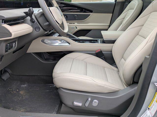new 2025 Lincoln Nautilus car, priced at $61,438