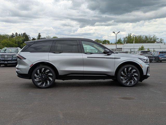 new 2025 Lincoln Nautilus car, priced at $61,438