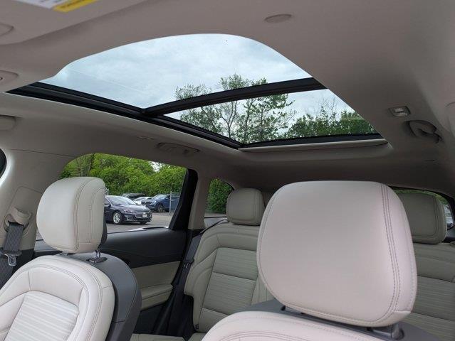 new 2025 Lincoln Nautilus car, priced at $61,438