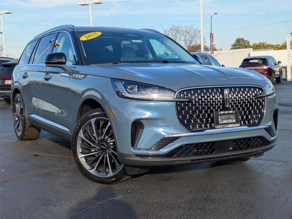 new 2025 Lincoln Aviator car, priced at $77,270