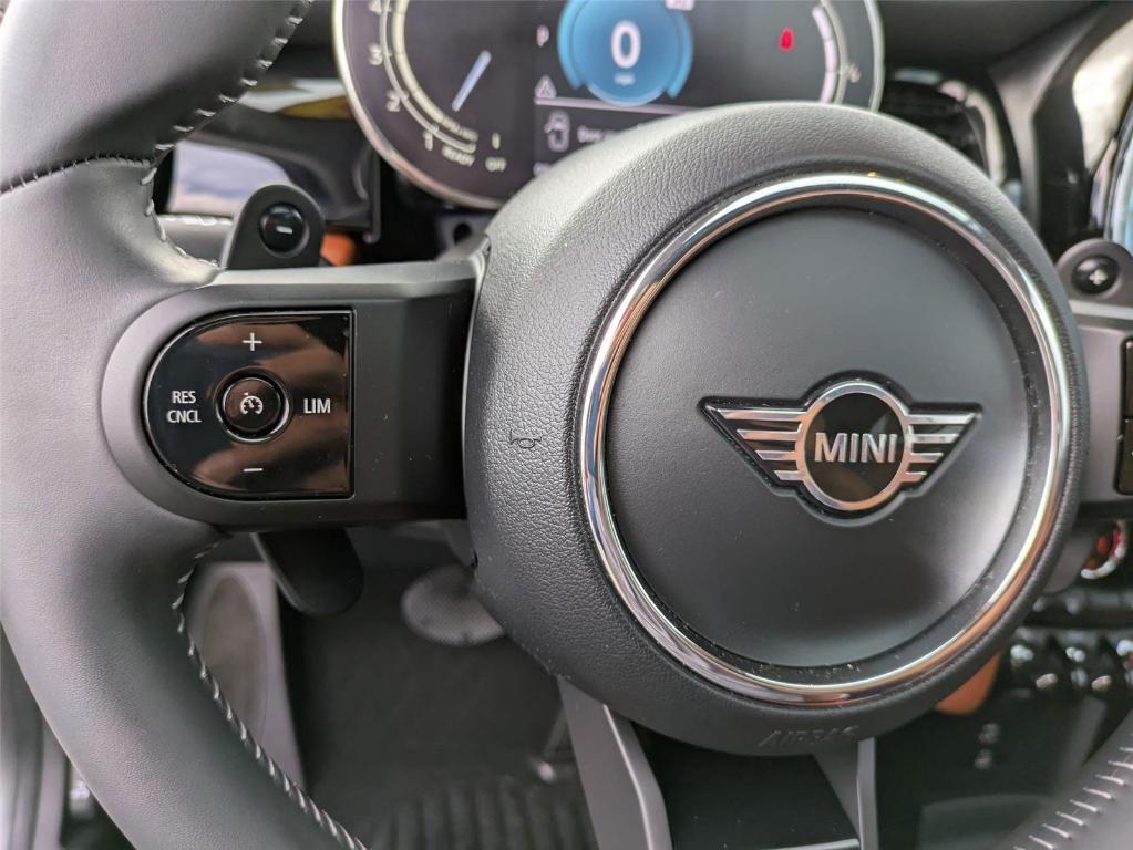 used 2023 MINI Hardtop car, priced at $27,497