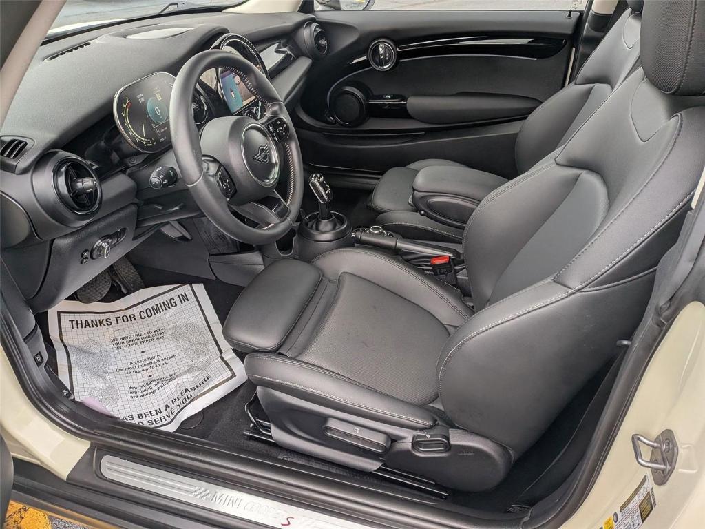 used 2023 MINI Hardtop car, priced at $23,995