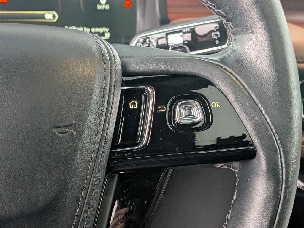 used 2023 Lincoln Aviator car, priced at $47,998