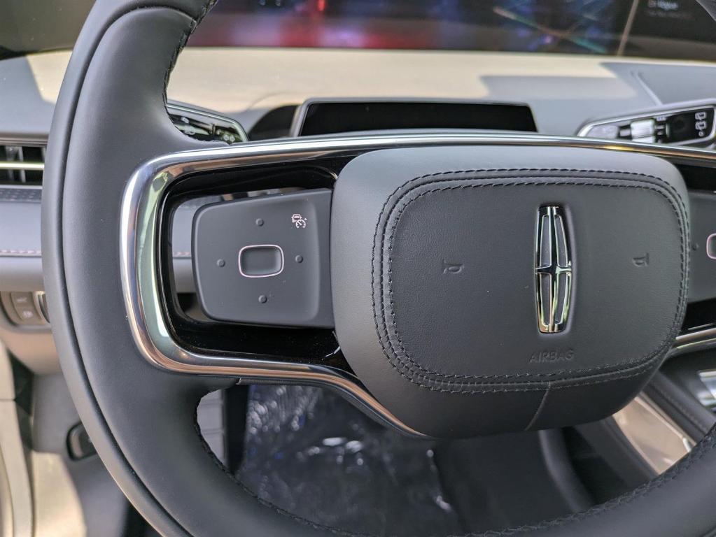 new 2025 Lincoln Nautilus car, priced at $57,733