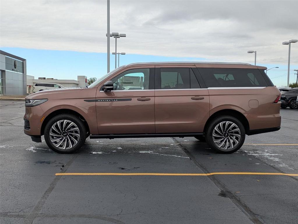 new 2025 Lincoln Navigator L car, priced at $124,835
