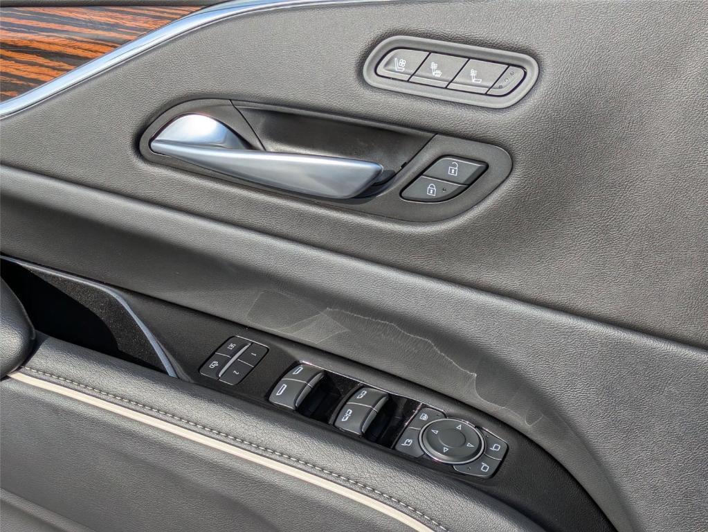 used 2023 Cadillac Escalade car, priced at $69,998