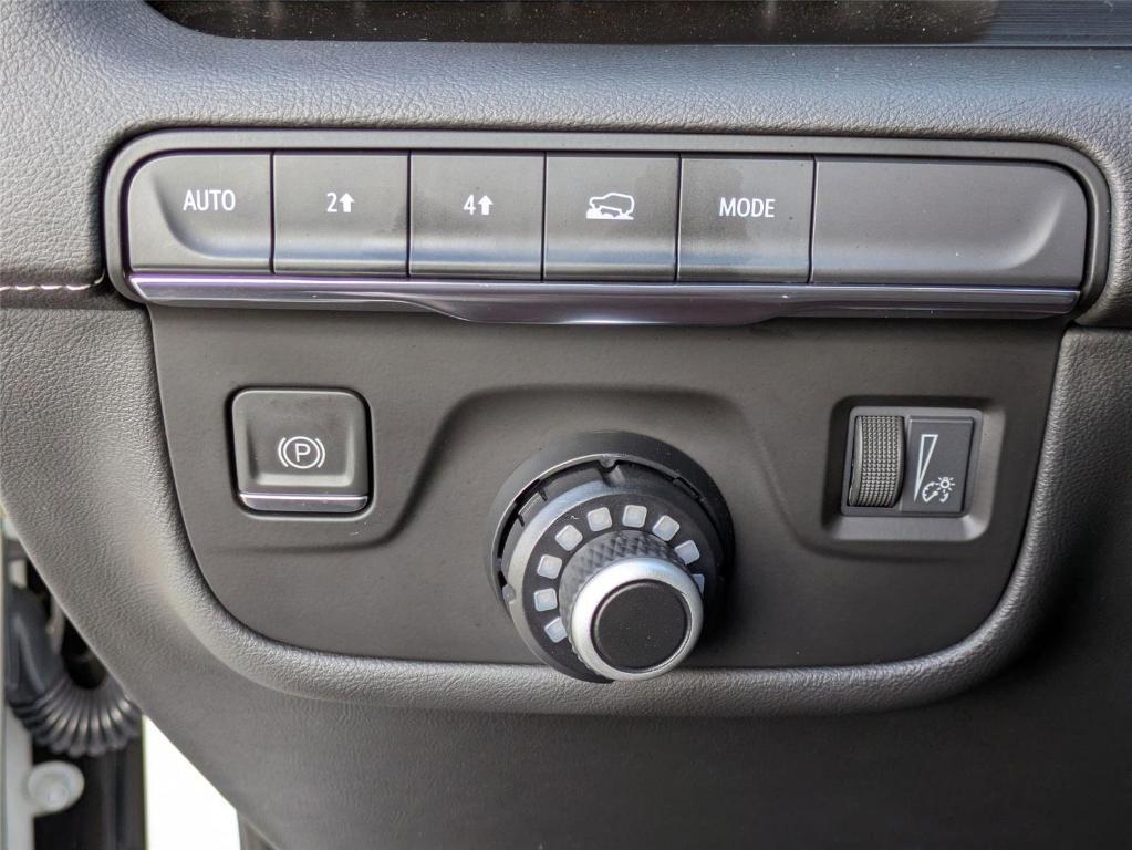 used 2023 Cadillac Escalade car, priced at $69,998