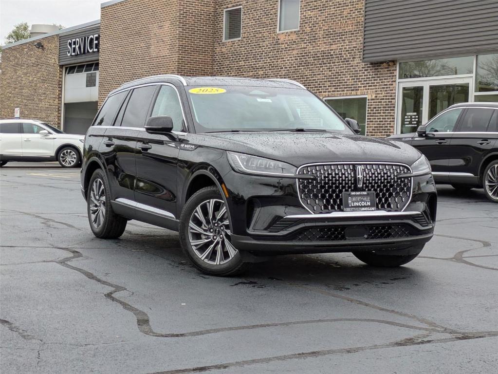 new 2025 Lincoln Aviator car, priced at $65,174