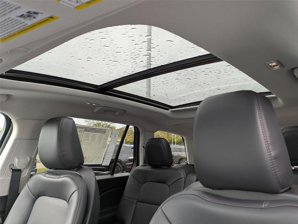 new 2025 Lincoln Aviator car, priced at $65,174