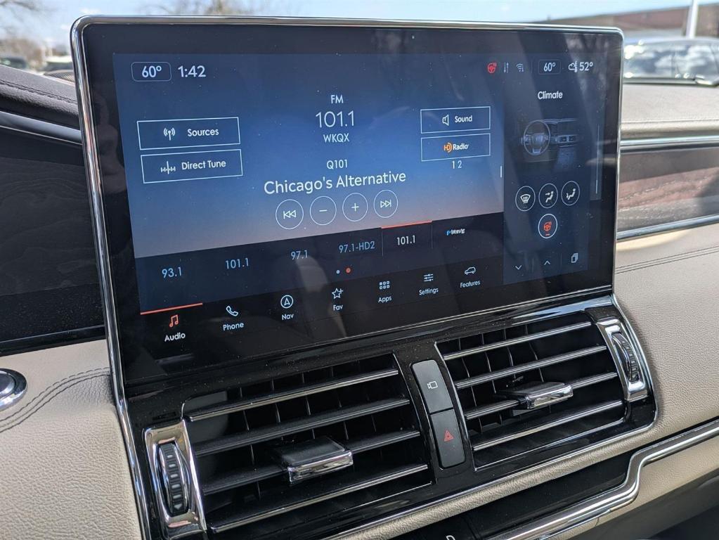 new 2024 Lincoln Navigator car, priced at $95,205