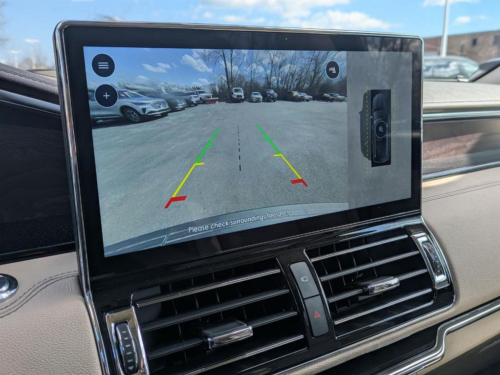 new 2024 Lincoln Navigator car, priced at $95,205
