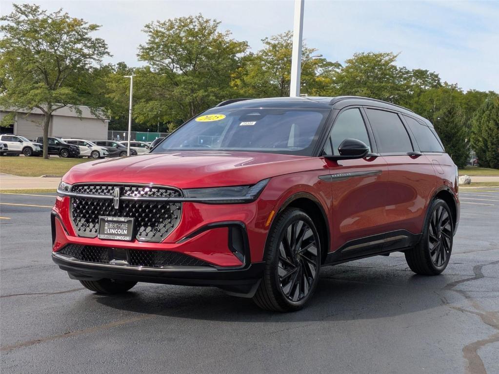 new 2025 Lincoln Nautilus car, priced at $72,654