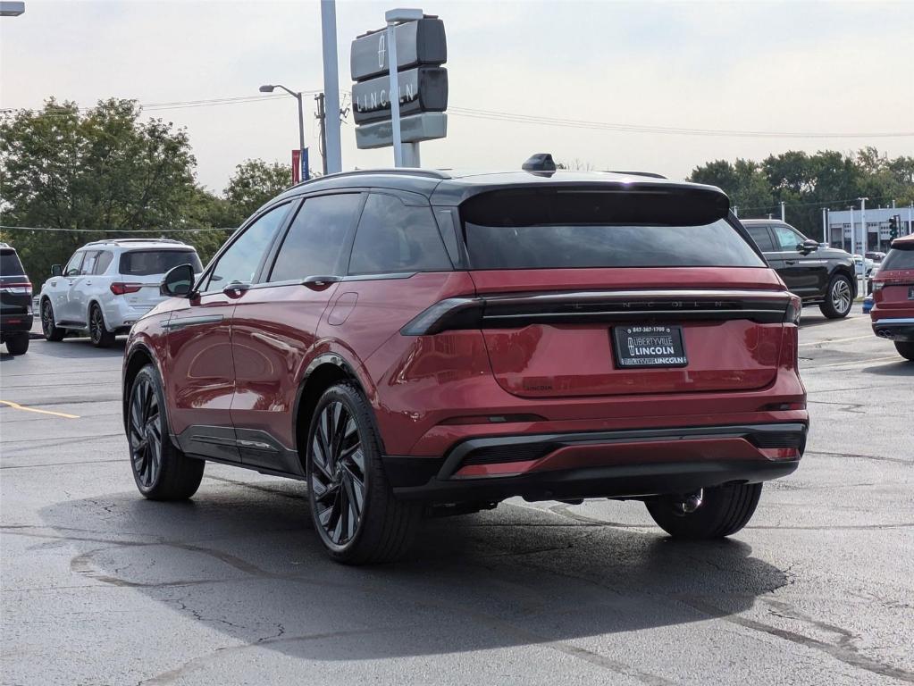 new 2025 Lincoln Nautilus car, priced at $72,654