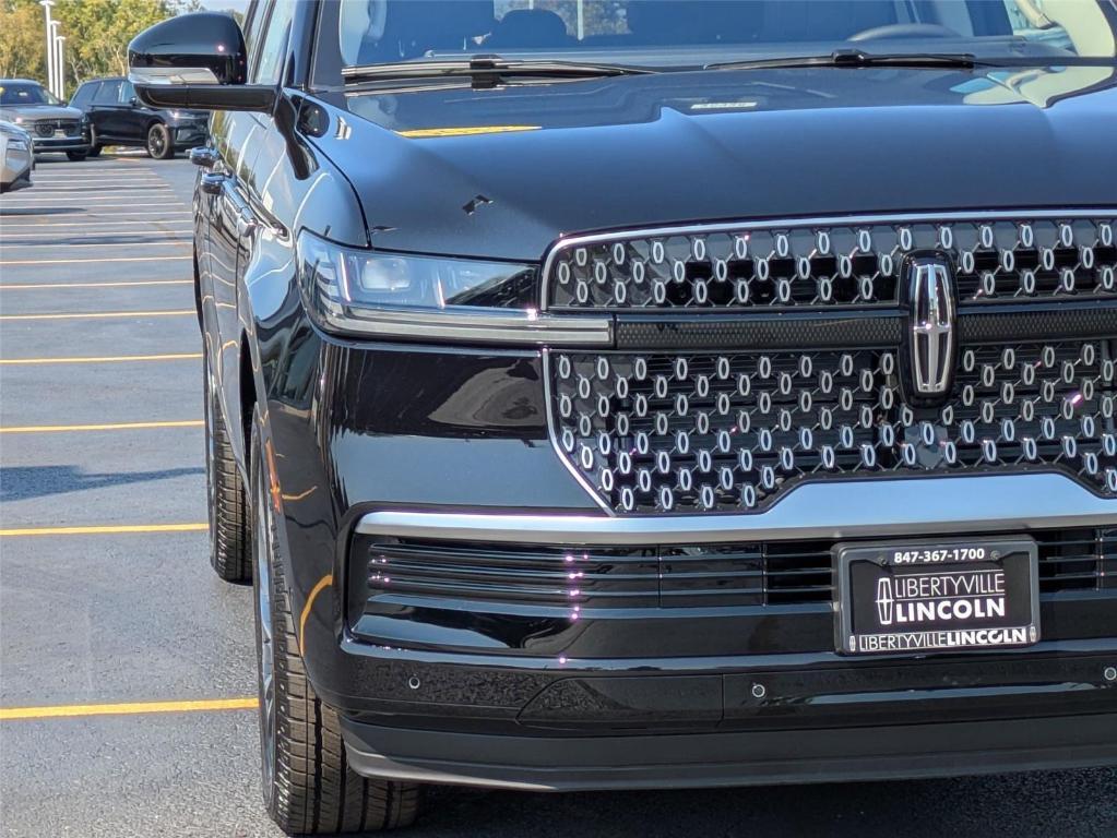 new 2025 Lincoln Navigator car, priced at $99,323