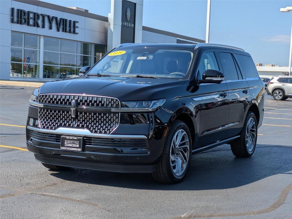 new 2025 Lincoln Navigator car, priced at $99,323