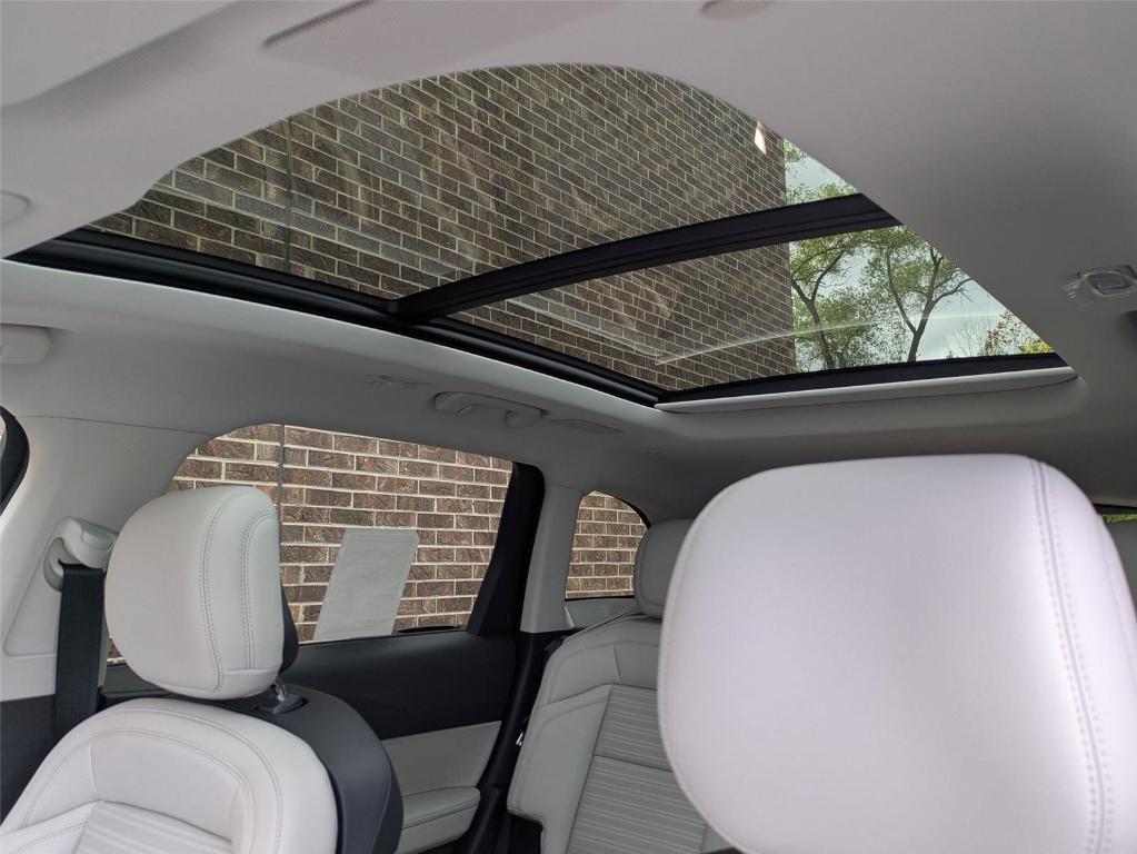 new 2026 Lincoln Nautilus car, priced at $69,477