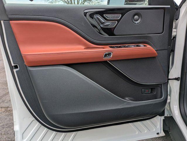 new 2025 Lincoln Aviator car, priced at $66,496