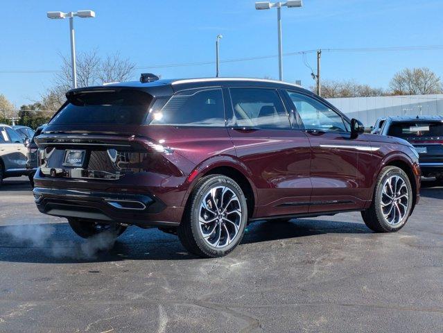 new 2025 Lincoln Nautilus car, priced at $63,594