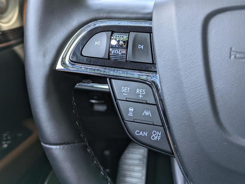 used 2022 Lincoln Nautilus car, priced at $40,449