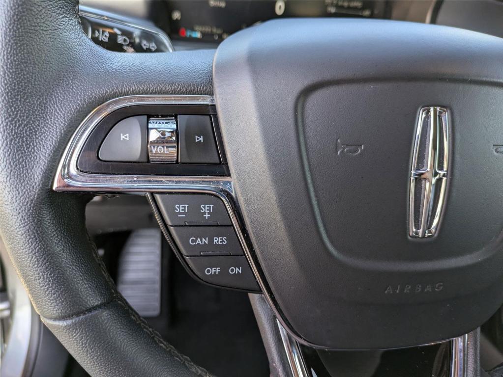 used 2022 Lincoln Nautilus car, priced at $30,999