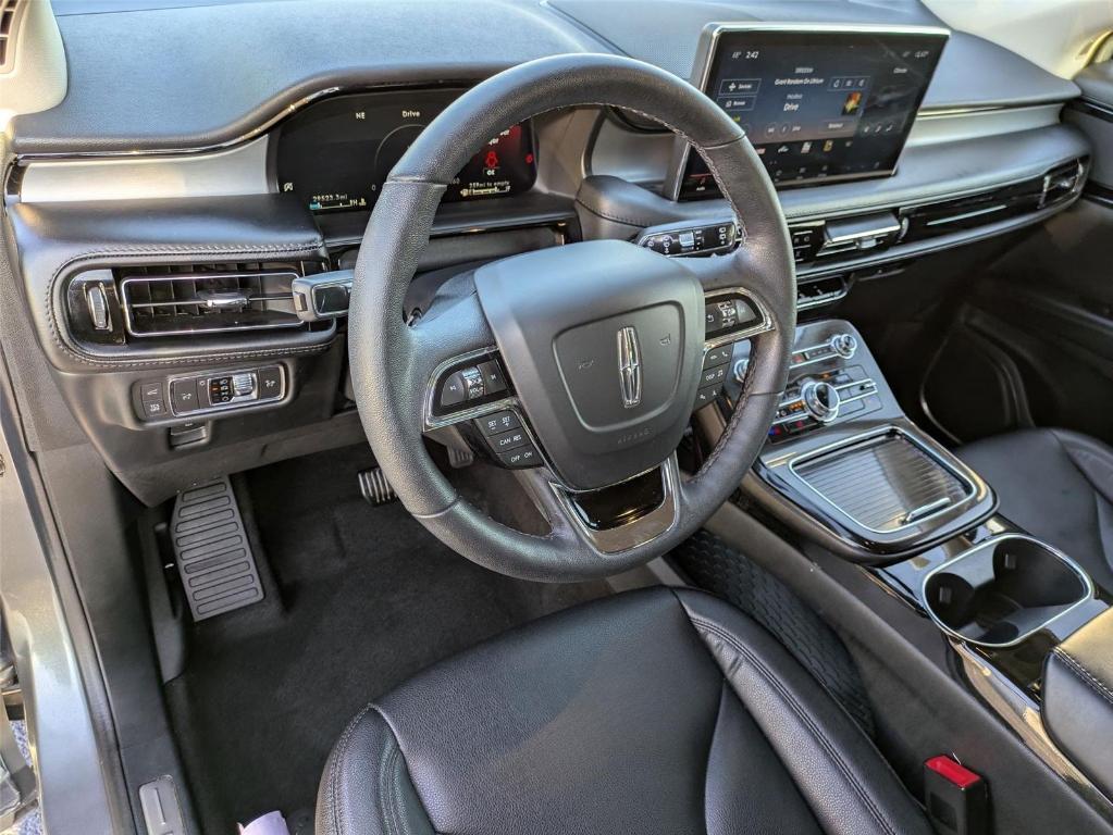 used 2022 Lincoln Nautilus car, priced at $30,999