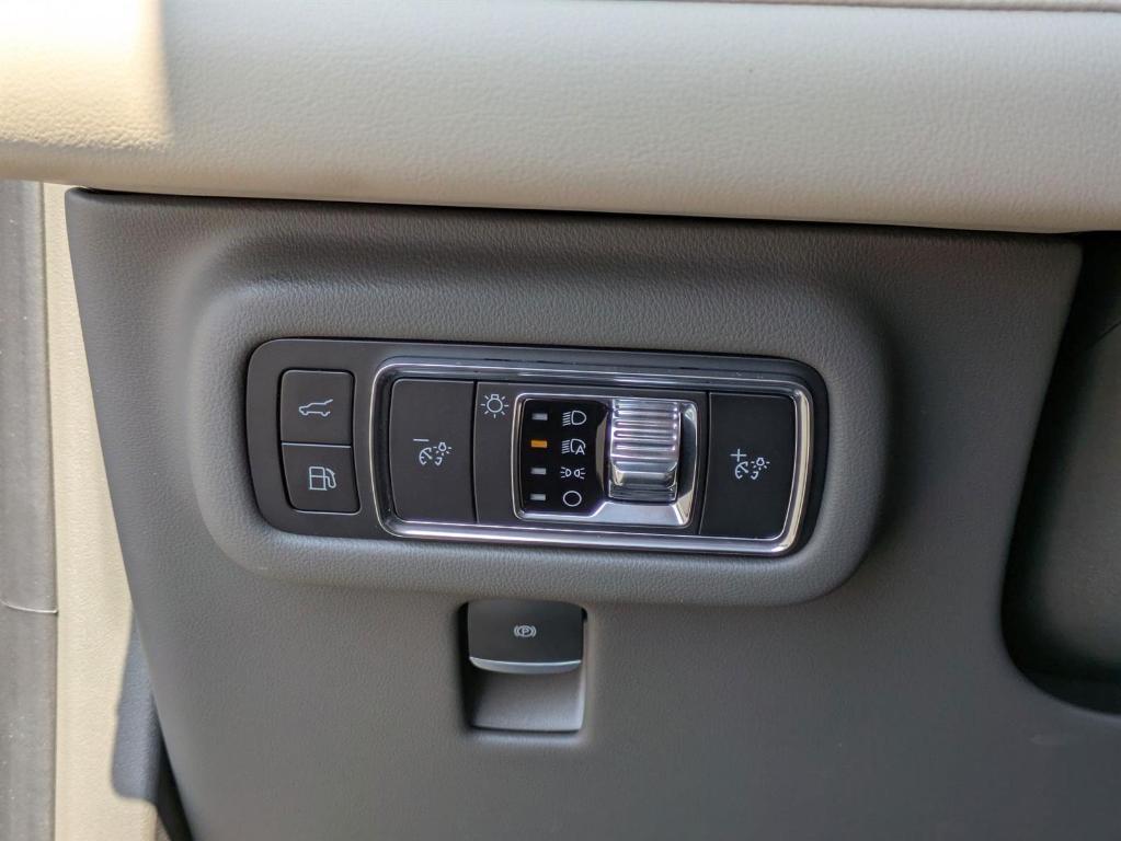 new 2025 Lincoln Nautilus car, priced at $61,415