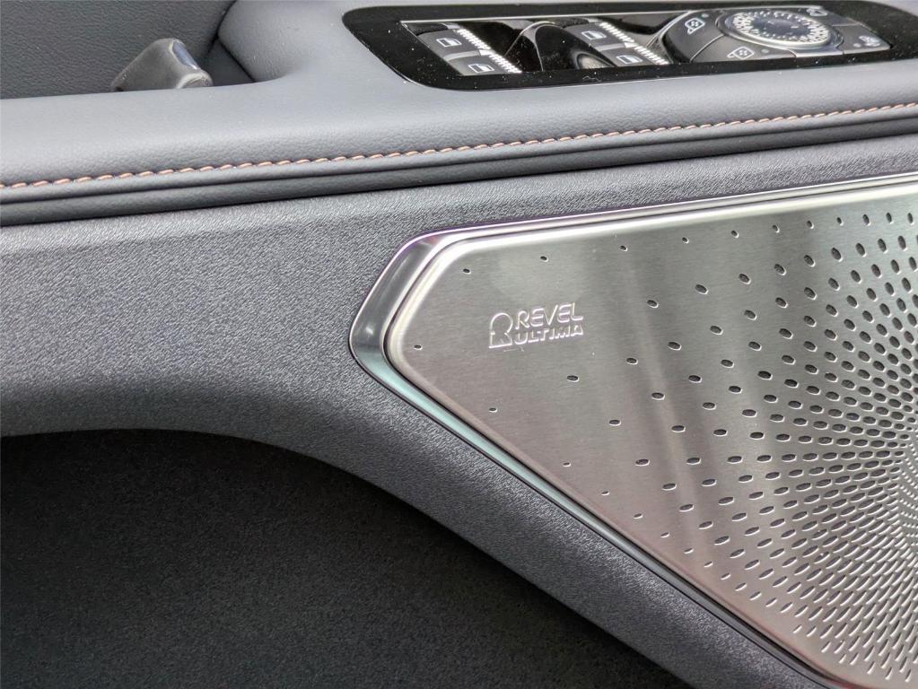 new 2025 Lincoln Nautilus car, priced at $73,701