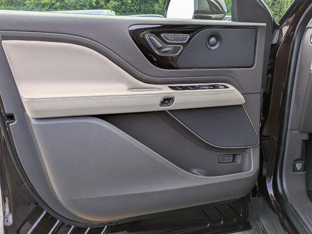 used 2023 Lincoln Aviator car, priced at $49,999